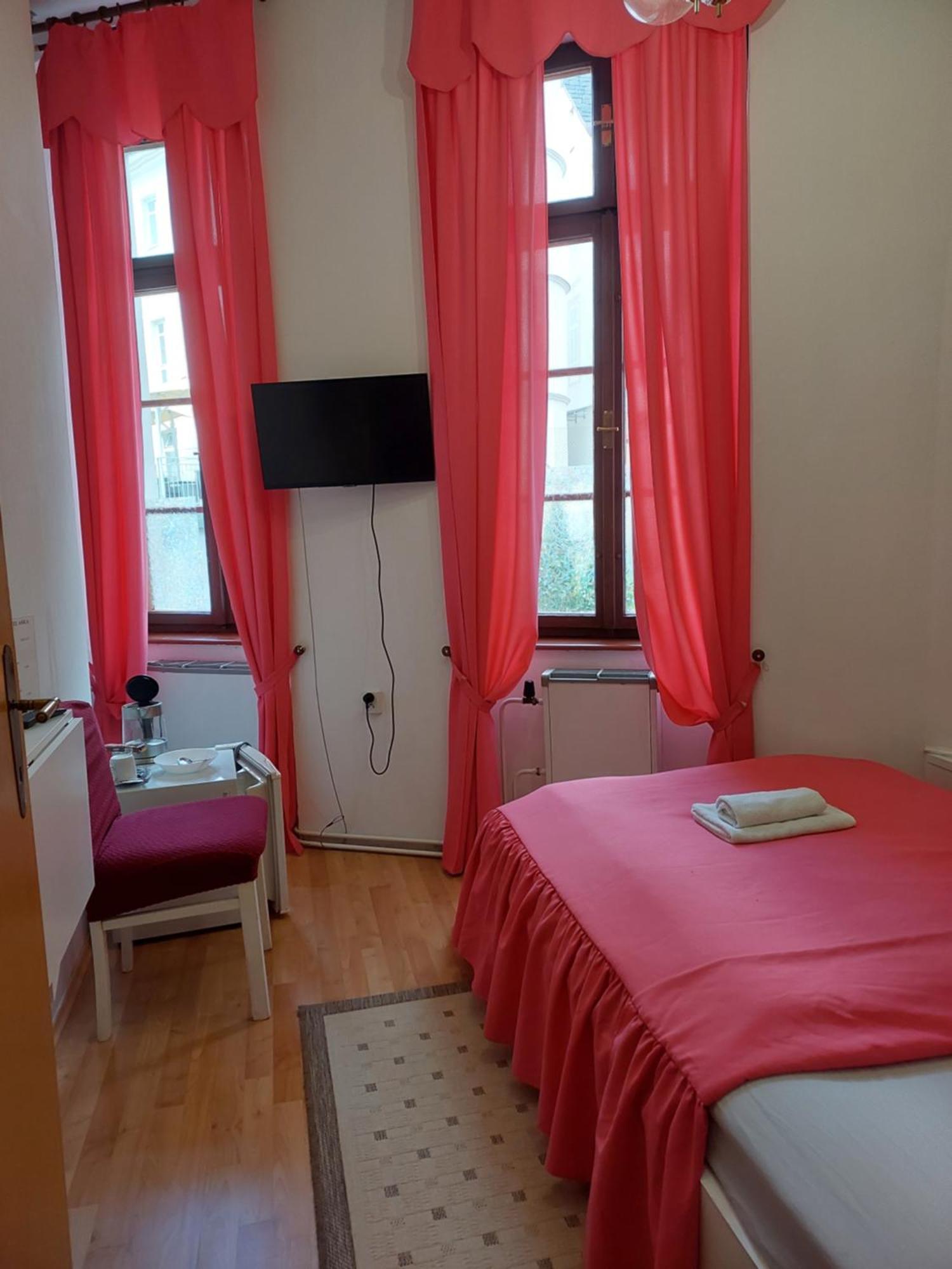 Hotel Asila Карлові Вари Екстер'єр фото